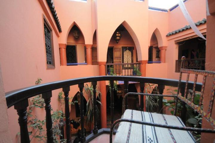Riad Basma Riad *